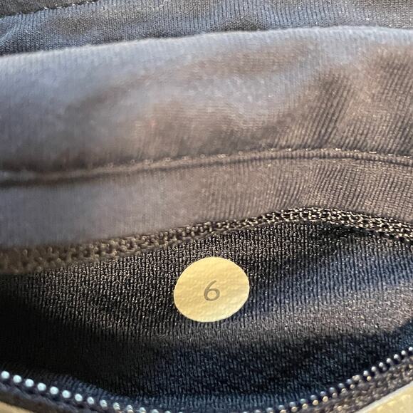 Lululemon Run Pace Crop Leggings Women's Size 6 Wee are from Space Deep Indigo S - Picture 10 of 12